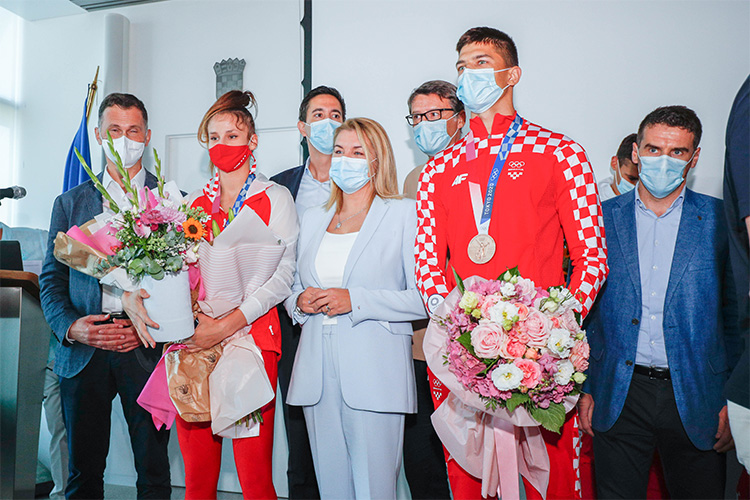 Slika /z_Slike/vijesti/olimpijci/_0003_12AE2627-8C84-4FF8-A608-791C4CEF2A7C.jpg